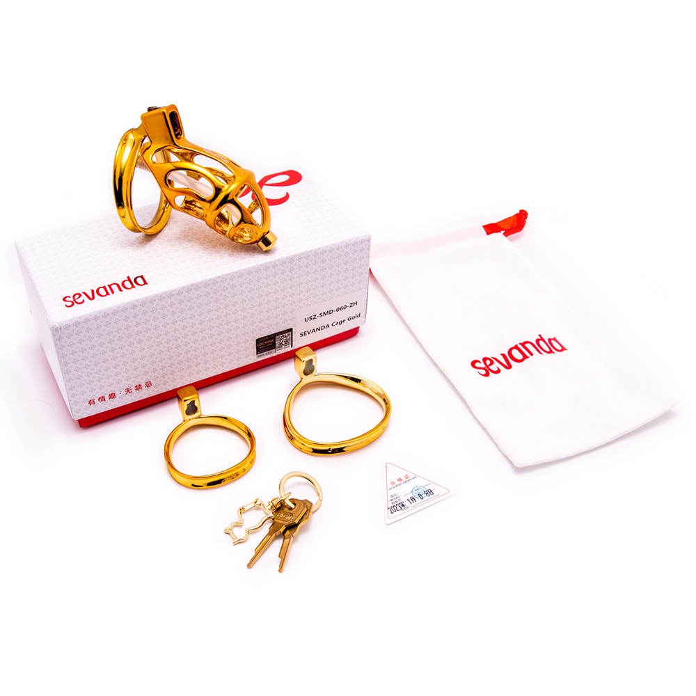 Experience ultimate security with the unremovable Sevanda Golden cage. Designed for comfort even during airport travel, this luxurious device ensures your key holder's control. Compatible with Albert piercings, it celebrates your pledge in all its glory.