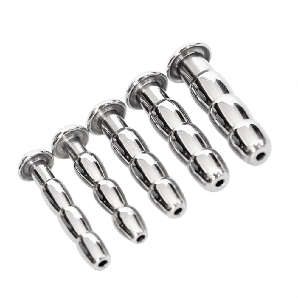 Discover unparalleled sensation with our stainless steel chastity kit. The ribbed texture enhances every inner inch, from narrow opening to wide stretch, offering intense and satisfying play.