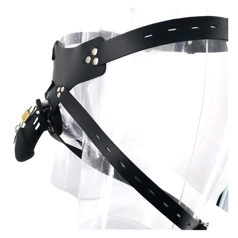 Introducing our custom-made male belt the ultimate trap for ensuring your partner's complete submission. This comfortable blackout jailhouse securely traps him, bringing new levels of control and intimacy to your relationship.
